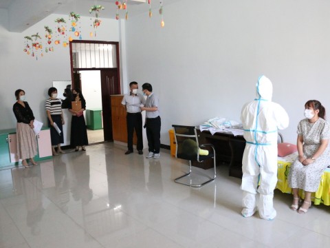 珲春市第四小学校开展疫情防控演练 (3)_副本.jpg