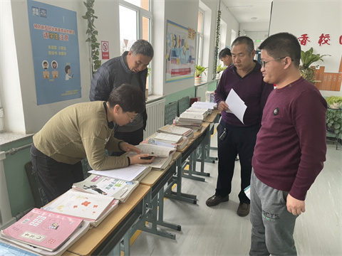 作业展评 (2).jpg