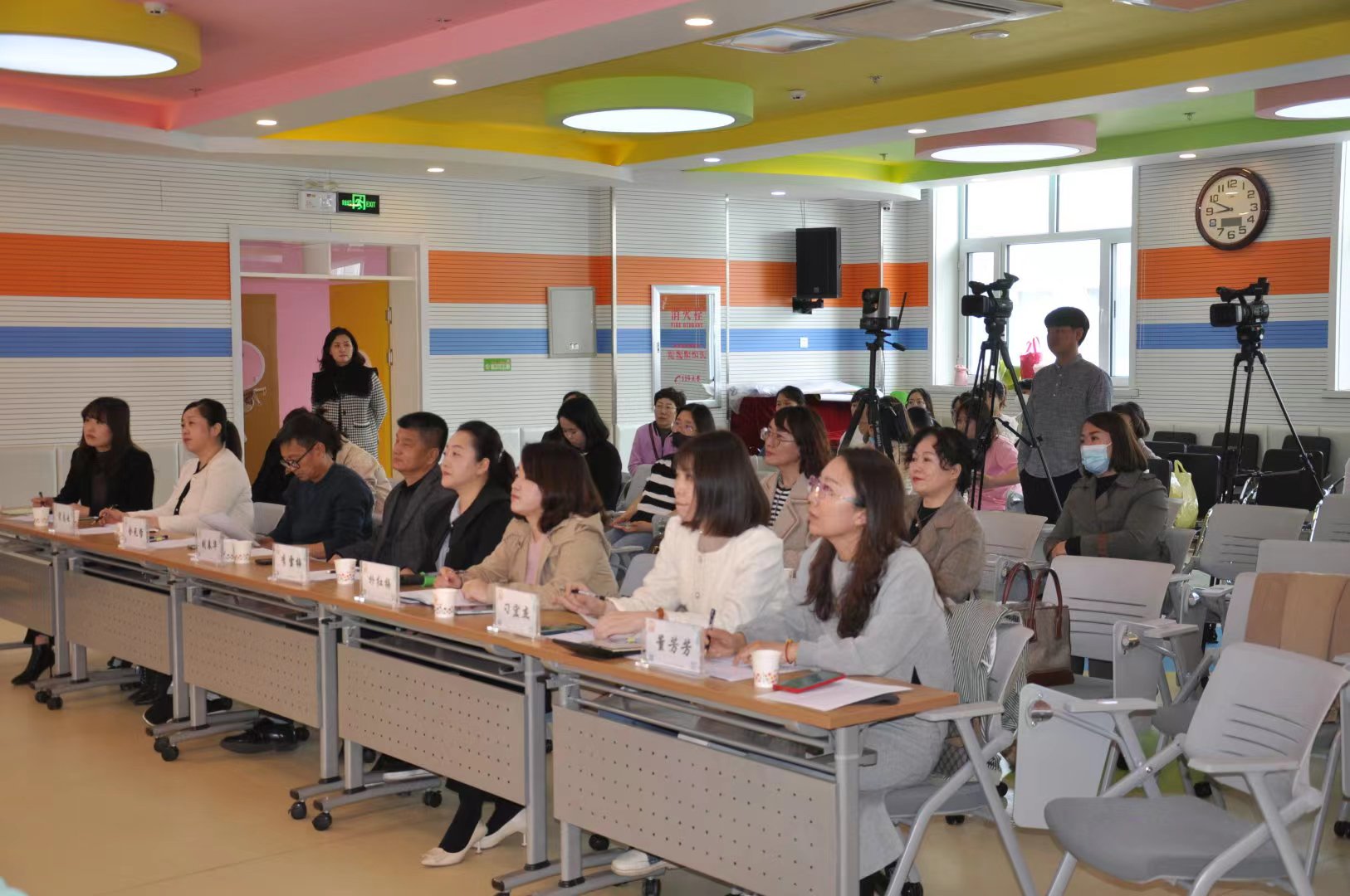 2023年龙井市幼儿园教师“边讲边画”基本竞赛3.jpg 2023年龙井市幼儿园教师“边讲边画”基本竞赛3.jpg