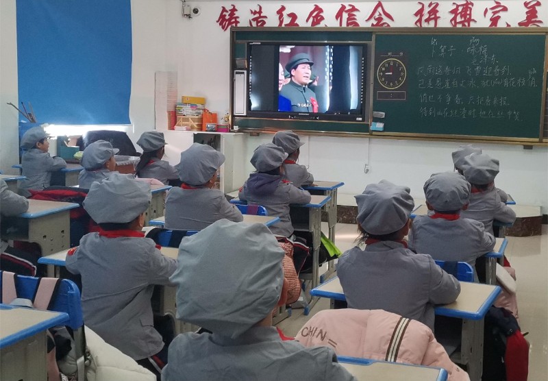 观影.jpg