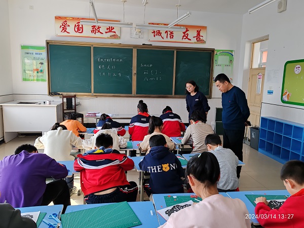 剪纸组.jpg