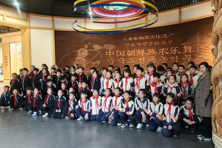 微信图片_20250324134939_副本.jpg