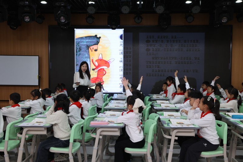 语2.JPG