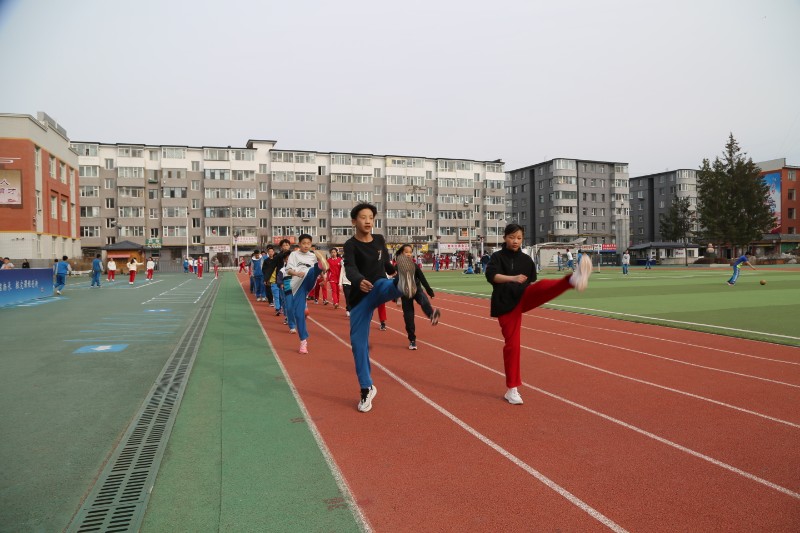 田径训练.JPG
