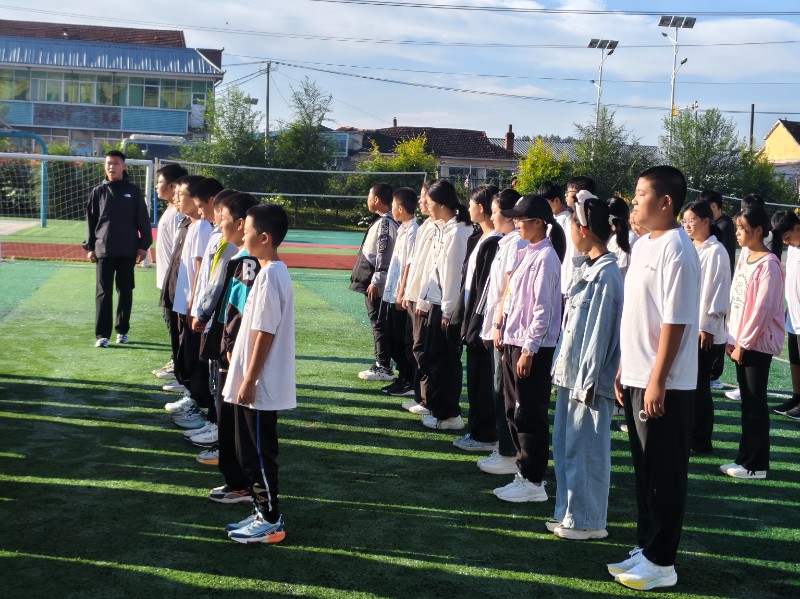 lQD70_2302.jpg lQD70_2302.jpg