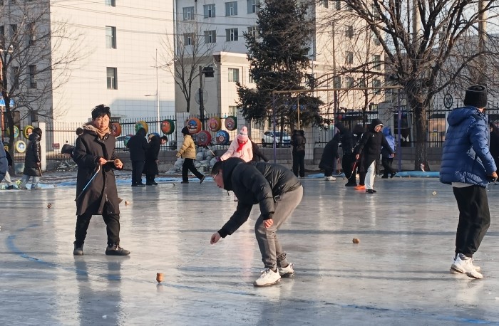 3.冰上运动 (3).jpg