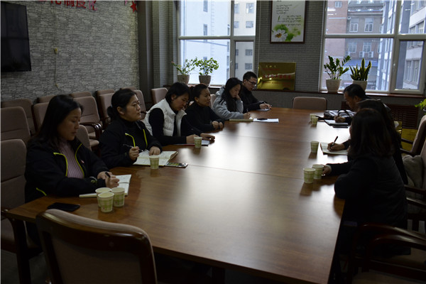 1575622429_5458_34140.jpg 1.导师谈话.JPG