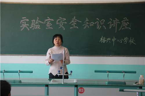 1604560007_0338_65640.jpg image