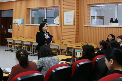 1618478671_5056_94747.png 1.金草花副校长主持活动.png