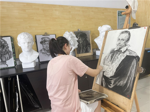 1637713162_2403_90439.jpg image