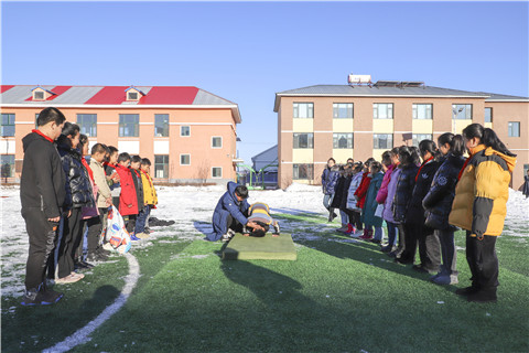 1639009147_0388_99589.jpg image