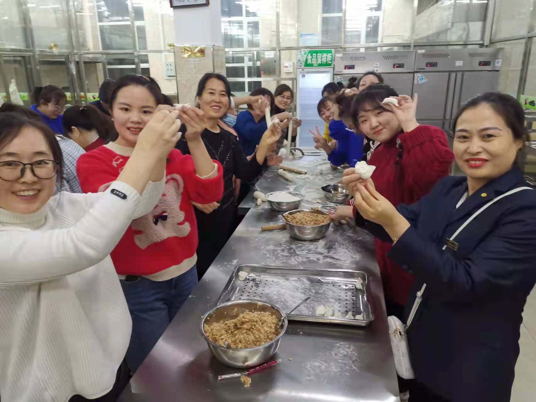 1641613733_2957_17557.jpg 1641613733_2957_17557.jpg