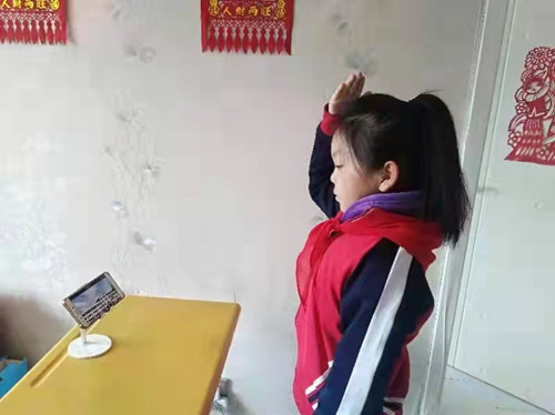 清明祭英烈 云端寄哀思主题升旗仪式 (3)_副本.jpg