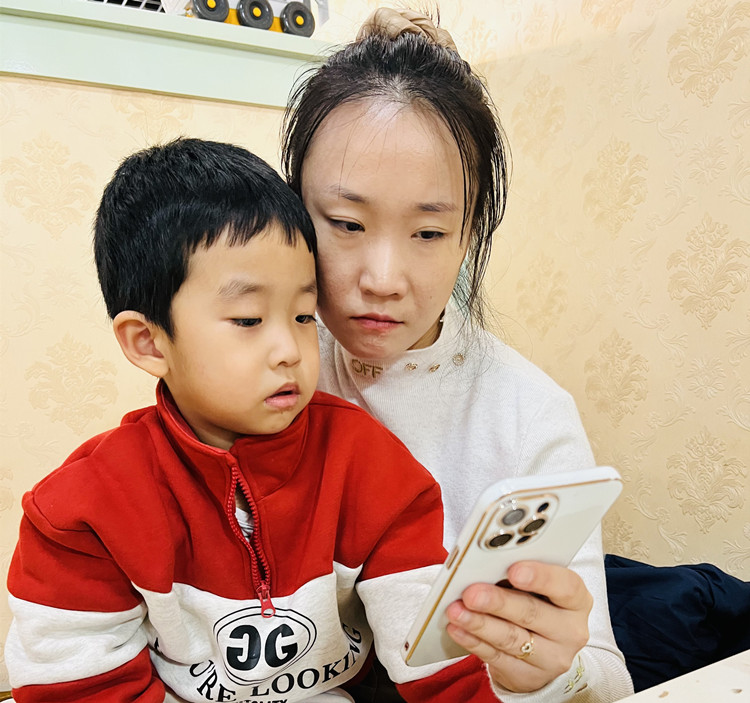 幼儿家长共同学习2_副本.jpg