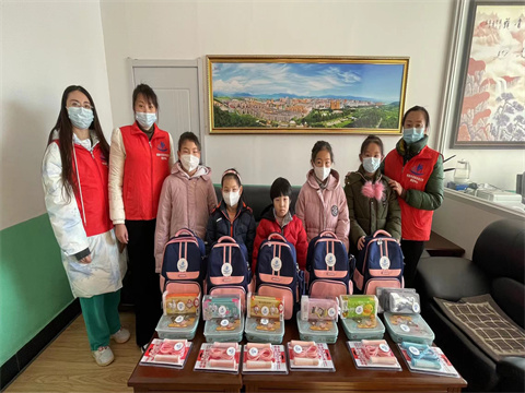 近日，中国工农红军珲春红军小学：爱心汇聚力量  真情共筑希望.jpg