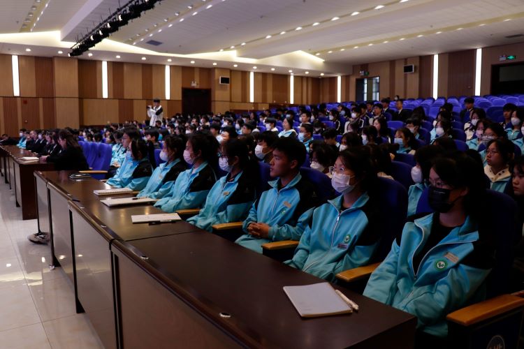 1681801237_817_37644.jpg 1 现场1.jpg