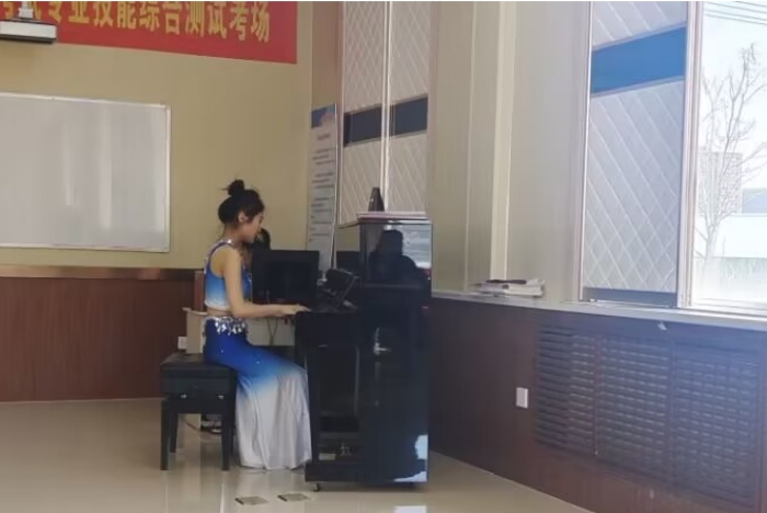 转段考试专业课键盘声乐.jpg