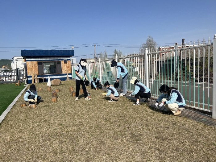 校园环境卫生整治活动 (1).jpg