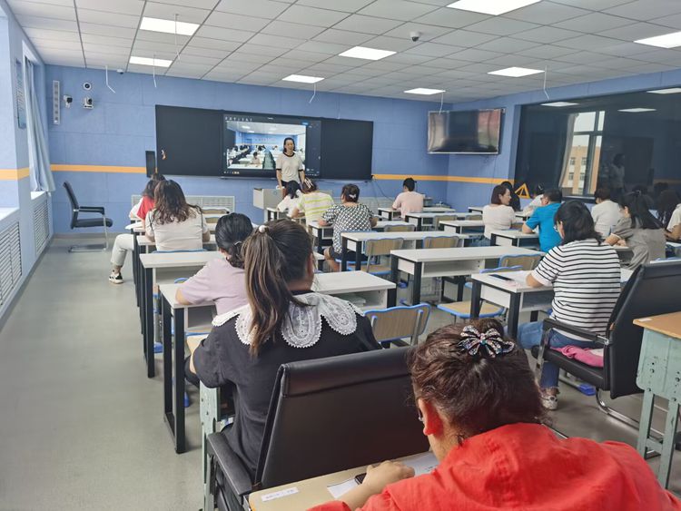 1692757534_1755_62057.jpg 774B39DF989E7C5E30791D3A2EBB5CEF.jpg