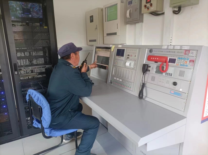 五工幼儿园开展微型消防站演练活动 (3).jpg