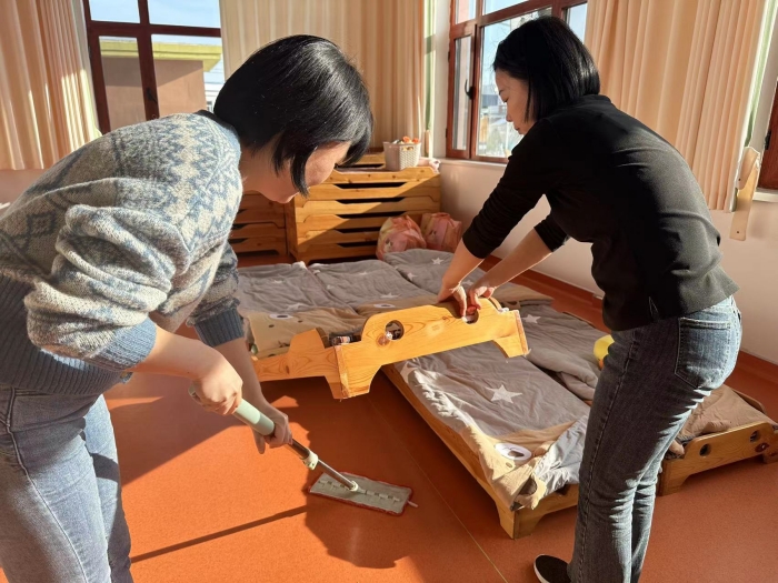 五工幼儿园开展“扫除尘 迎元旦”爱国卫生运动 (3).jpg