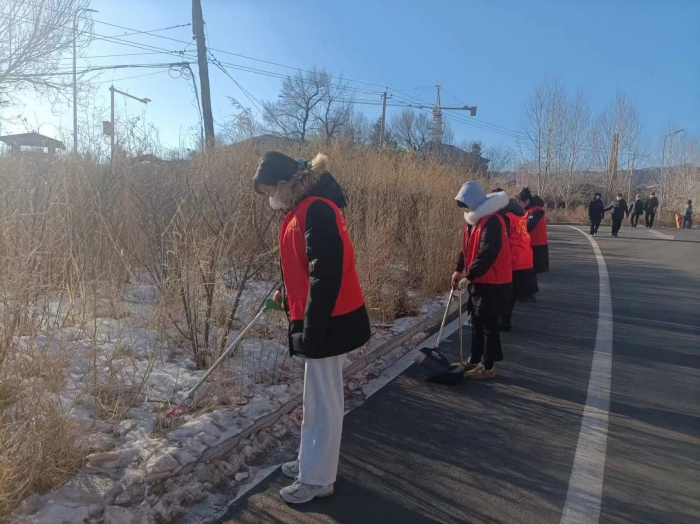 五工幼儿园开展“洒扫除尘 喜迎新春”爱国卫生运动 (2).jpg