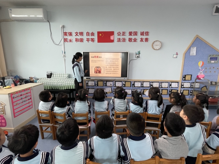 无烟，为成长护航 (1).jpg