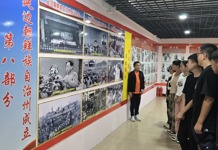 1725012466_8603_94222.jpg 爱国宣讲 (3).jpg