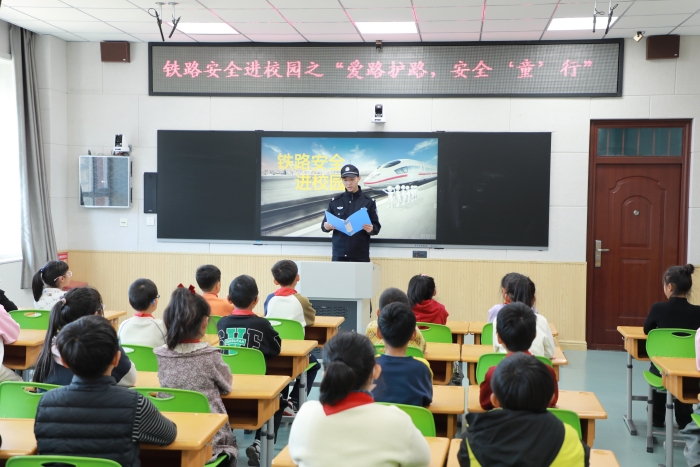 1734507556_4898_76035.jpg 微信图片_20241218095539.jpg