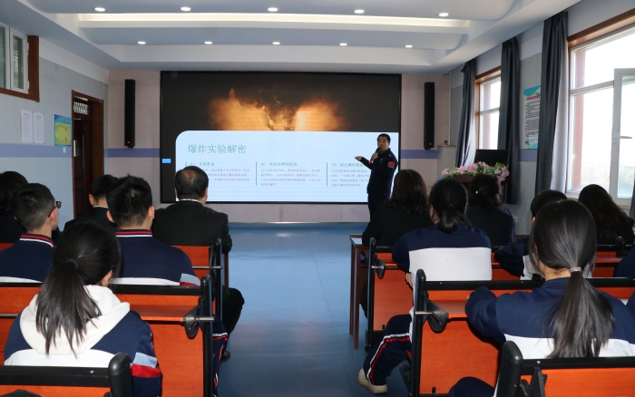 1740728851_3369_75013.jpg IMG_2224.JPG