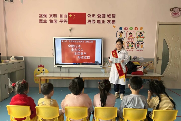 “远离结核阴霾，守护肺部阳光”健康主题活动 照片3.jpg