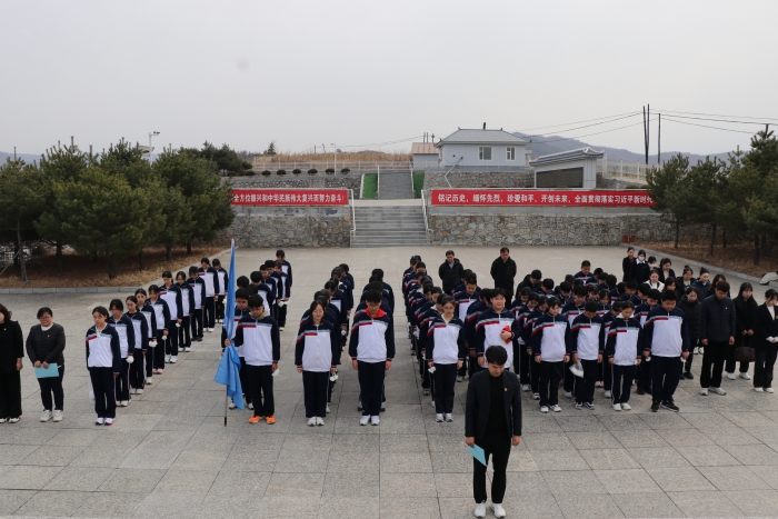 1743491368_2869_48799.jpg IMG_2812.JPG